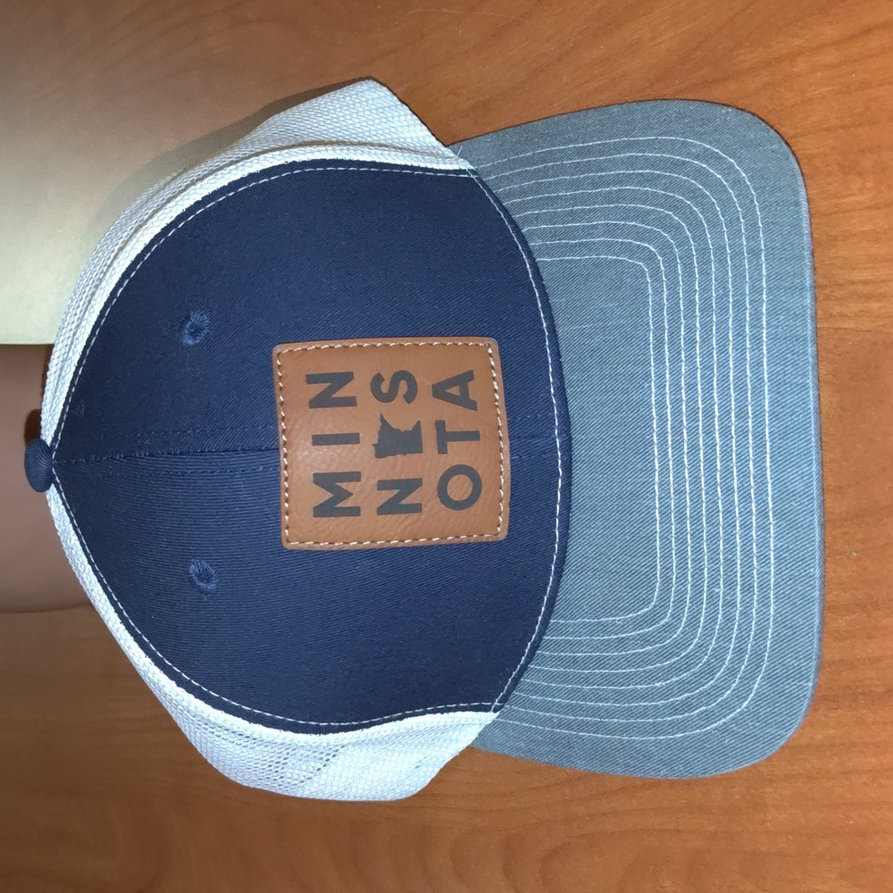 Minnesota Stitched Leather Patch Trucker Mesh Sna… - image 1